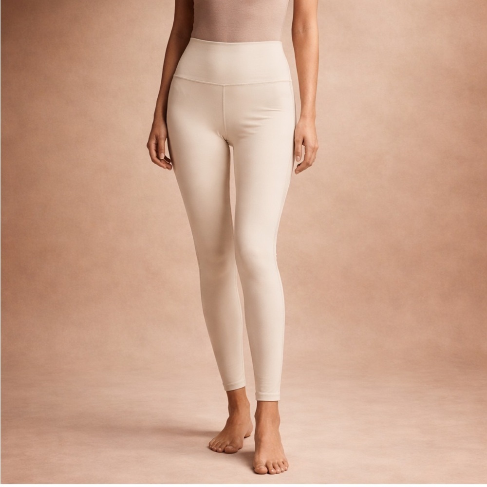 Fabletics Motion365 Beige High-Waisted Leggings – Size Small